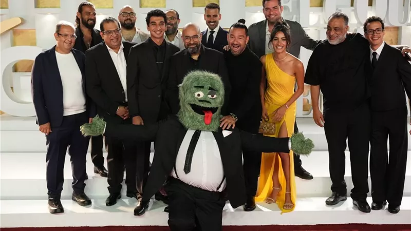 أحمد السعدني وأكرم حسني ومعتز التوني ضيوف شرف فيلم السادة الأفاضل