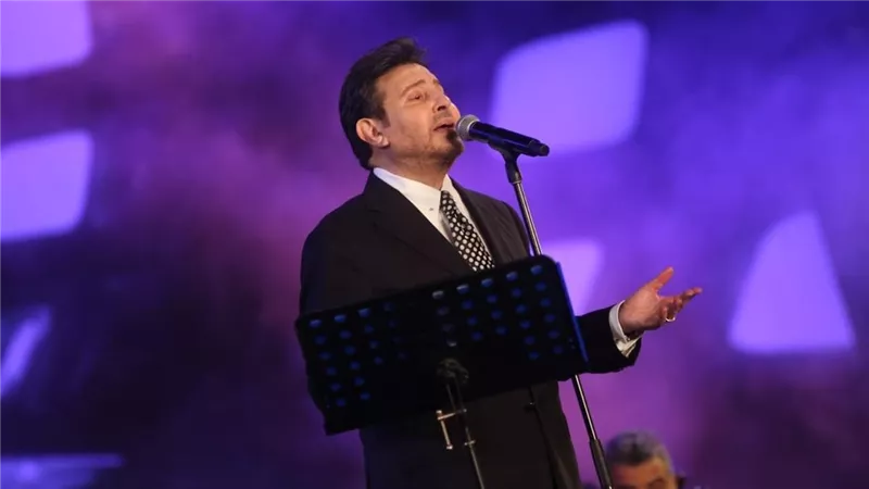 بالصور.. أمير الغناء هاني شاكر يطرب جمهور الموسيقى العربية في أمسية استثنائية 