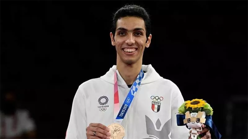 سيف عيسى يعيد أمجاد التايكوندو المصرية بذهبية في بطولة العالم