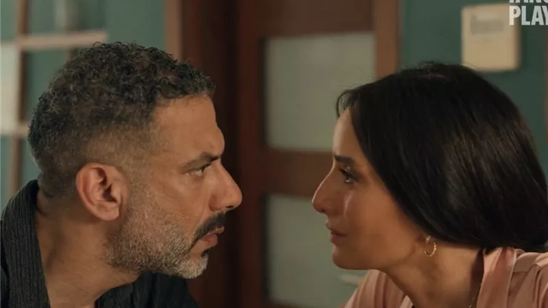 زينة ومحمد فراج يتصدران التريند بسبب 