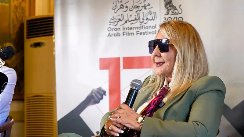 نادية الجندي في ندوة مهرجان وهران : الشهرة الحقيقية لا تبنى على ال Followers والنجومية الرقمية زائفة