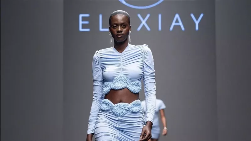 Elexiay تحتفي بجمال الحرف اليدوية في عرض آسر خلال Lagos Fashion Week 2025