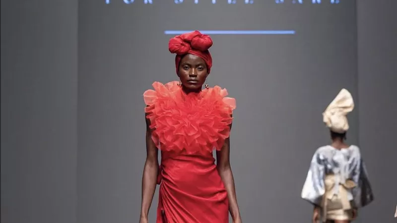 For Style Sake تمزج بين جرأة الشارع والأناقة الأنثوية في Lagos Fashion Week 2025