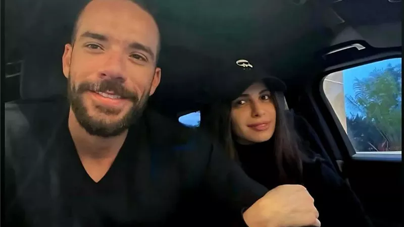 الصور الأولى للنجمة آمال ماهر وزوجها علي محجوب من شهر العسل