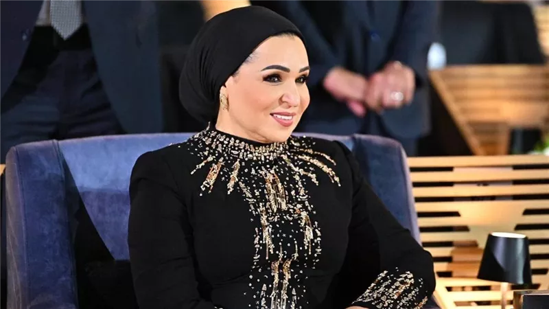 السيدة انتصار السيسي: فخورة بكل مصمم ومبدع شارك في حفل افتتاح المتحف المصري
