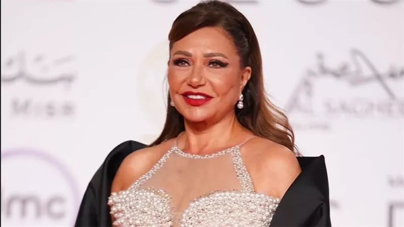 ليلى علوي: مهرجان القاهرة السينمائي له مكانة خاصة في قلبي وأتمنى تعاوناً عربياً يعيد زمن الكبار