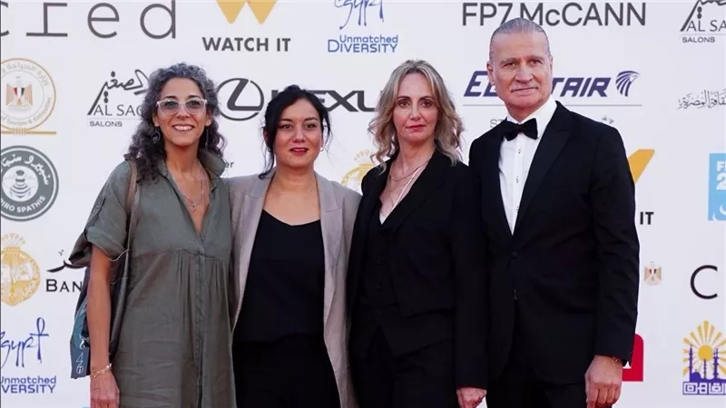 استقبال حافل لفيلم كلب ساكن بمهرجان القاهرة السينمائي الدولي