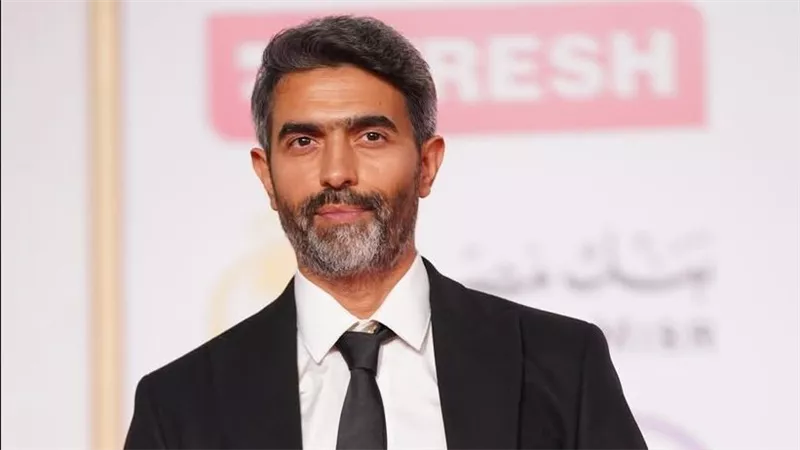 خاص| عمرو عابد: التمثيل والإخراج والكتابة أدوات لحكي القصة.. وكنت أدرس السينما أثناء غيابي