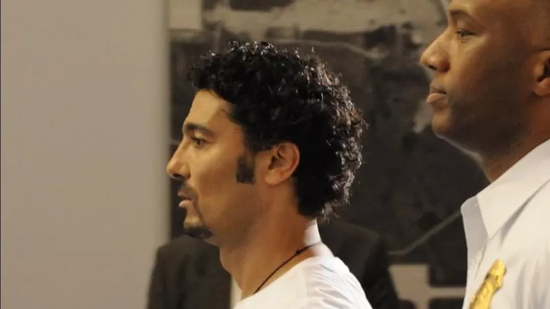 خالد النبوي يدعو جمهوره لمشاهدة فيلمه 