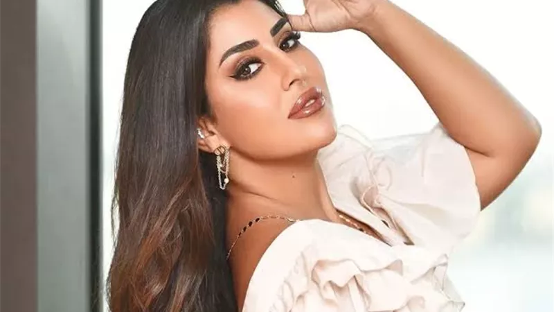 مفاجأة داخل الكواليس.. فريق عمل 