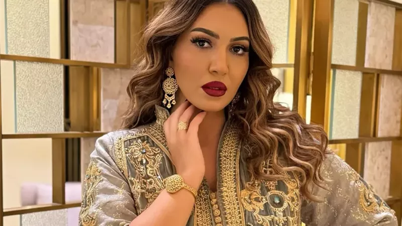أسما لمنور بعد تكريمها في مهرجان ضيافة: 
