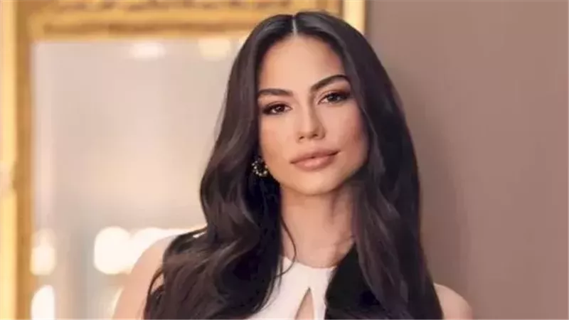 ديميت أوزدمير تحصد جائزة “المرأة الملهمة” لعام 2025 وتؤكد حضورها الفني والإنساني