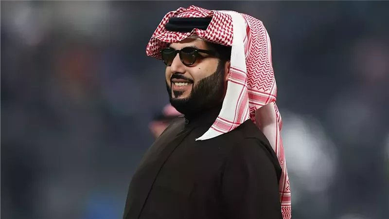 برعاية هيئة الترفيه وموسم الرياض.. تركي آل الشيخ يروج لفيلم 