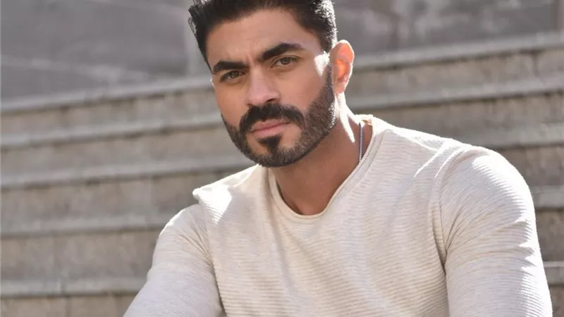 (خاص) خالد سليم يعلن تفاصيل أعماله الجديدة ويكشف عن تعاون مميز مع حنان مطاوع