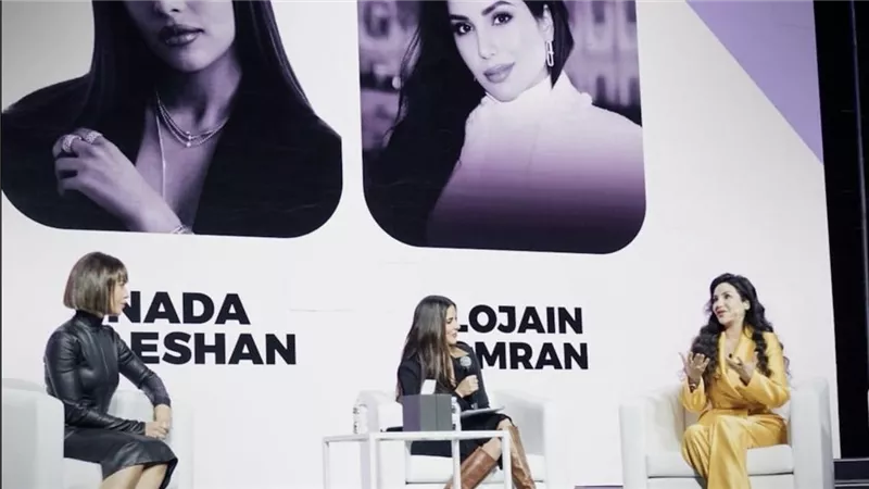 لجين عمران وبلقيس وسيدريك حداد يناقشون قوة التعبير بالموضة ضمن فعاليات oud fashion talks بالكويت