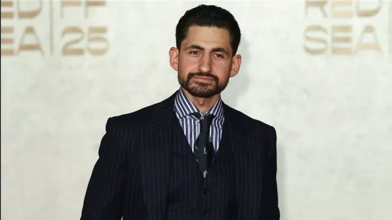 	الأناقة الرجالية تتصدّر المشهد في اليوم الخامس من مهرجان البحر الأحمر السينمائي