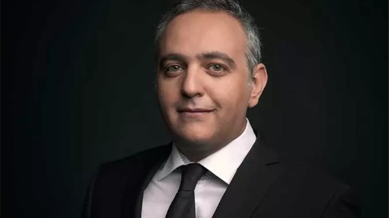 محمد حفظي يكشف رؤيته لأزمة حق الأداء العلني ويحذر من تحديات الصناعة 