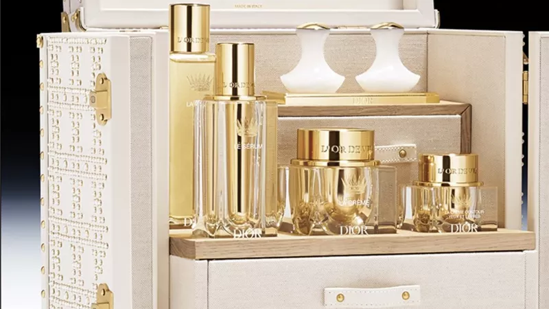ديور تكشف عن La Malle L’Or de Vie… أفخم ابتكاراتها على الإطلاق