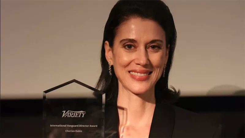 المخرجة شيرين دعيبس تنال تكريمًا تقديرًا لأعمالها الملهمة خلال مهرجان البحر الأحمر السينمائي الدولي 2025 