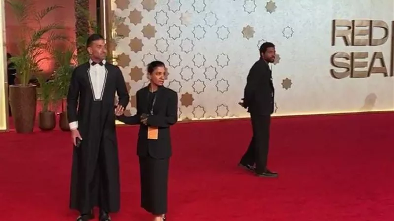 ظهور لافت لحفيد عمر الشريف في مهرجان البحر الأحمر السينمائي