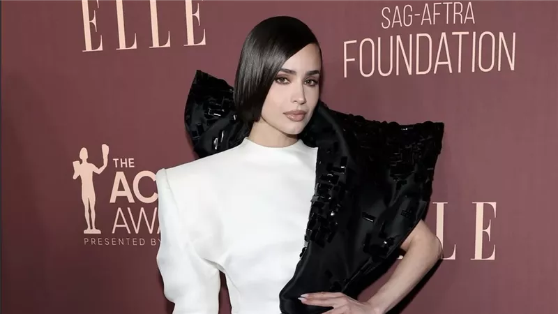 	أمسية فاخرة تجمع كبار الممثلين…في حفل Actor Awards وإطلالات مميزة لنجوم هذا العام