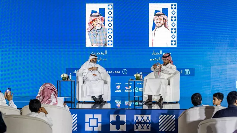 في ندوة بمعرض جدة للكتاب 2025 ناقد سعودي يرجح كفة فيلم 