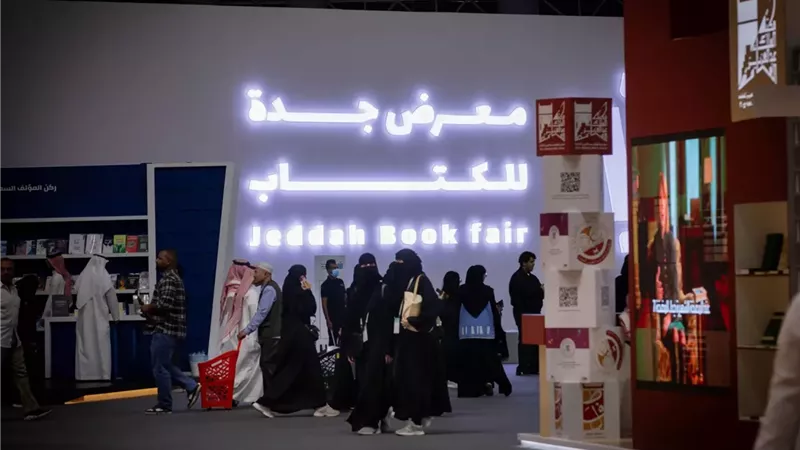 فاطمة قنديل: كتابة الذات مواجهة للفناء وكسر للتابوهات 
