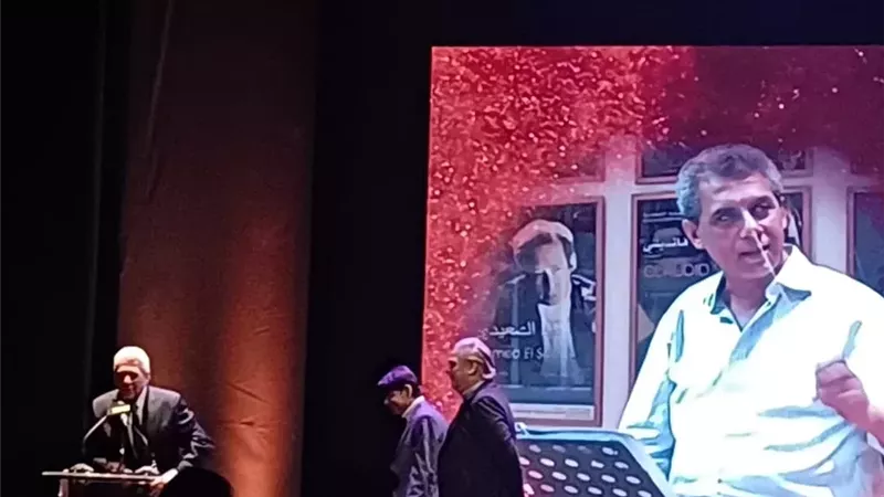 راجح داوود يكرم في مهرجان القاهرة للفيلم القصير ويسري نصر الله يستلم جائزة مروان حامد