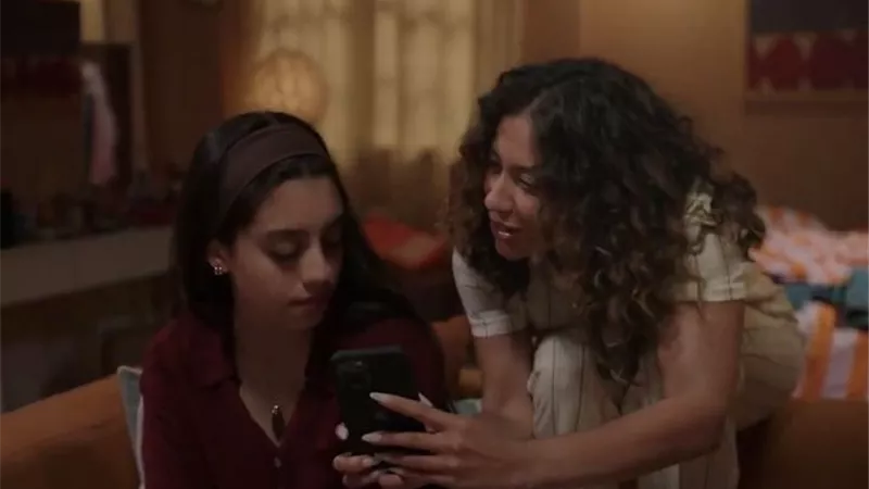 مواجهة حاسمة.. ياسمينا العبد تكشف الوجه الخفي لـ چلا هشام في الحلقة العاشرة من مسلسل 