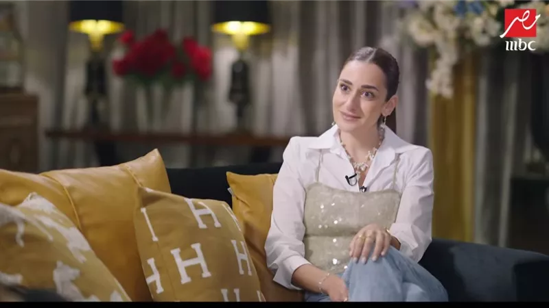 أمينة خليل تكشف أسرار طفولتها وتجاربها الفنية في 