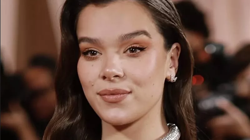 	Glow Skin والعيون المحددة… أسرار جمال نجمات هوليوود في الجولدن جلوب