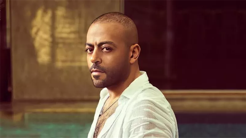 تامر عاشور لـ