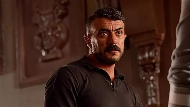 أحمد العوضي يفاجئ جمهوره بحضوره عرض فيلم شمشون ودليلة