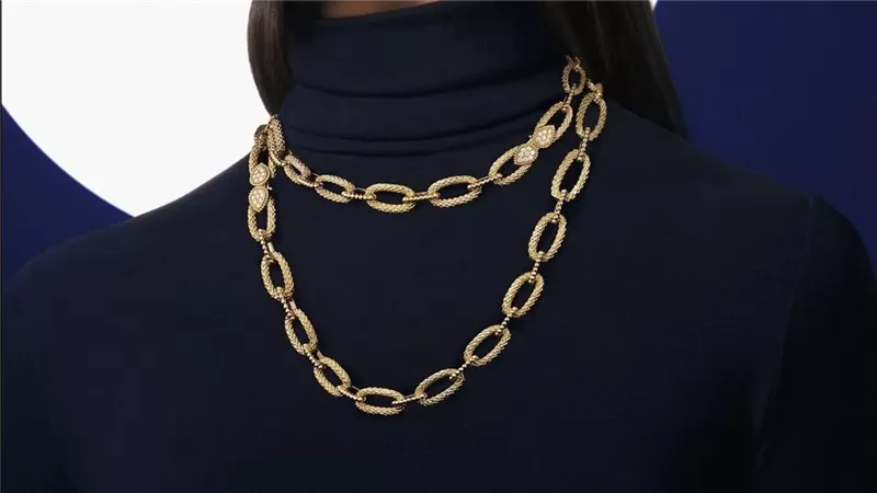 بوشرون تحتفي بعشرين عامًا في الشرق الأوسط بإطلاق حصري لمجموعة Serpent Bohème
