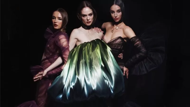  	Christian Siriano يتحدى الوقت في أسبوع الموضة بنيويورك