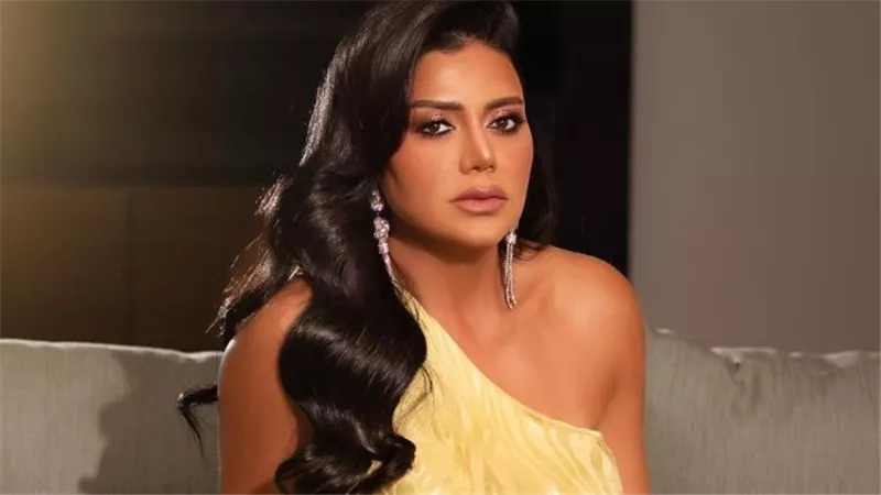 رانيا يوسف تروج لمسلسلها الجديد 
