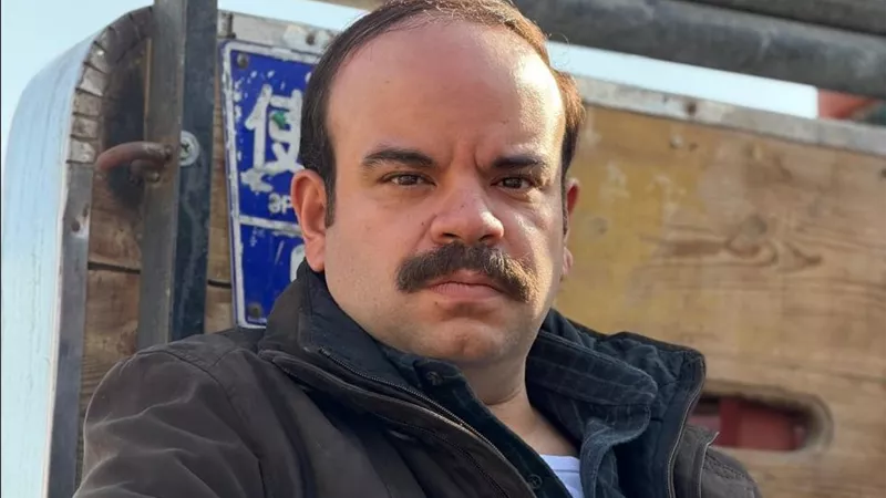 تفاصيل دور محمد عبد الرحمن في مسلسل المتر سمير