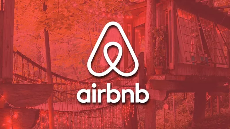 من البحث إلى التخطيط الكامل Airbnb تحول تطبيقها إلى مساعد ذكي للسفر