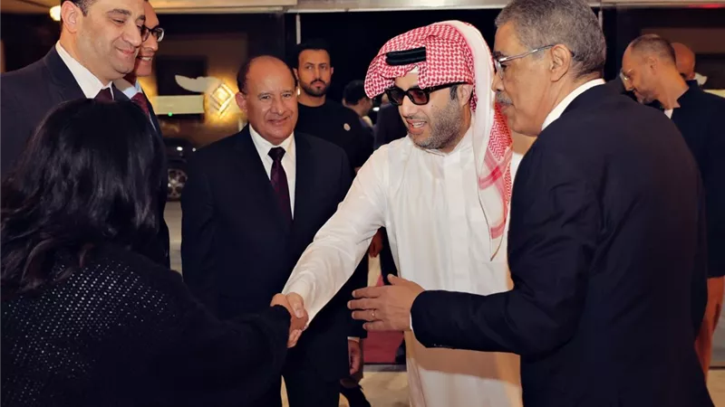 تركي آل الشيخ يزور مصر ويلتقي بوزير الإعلام