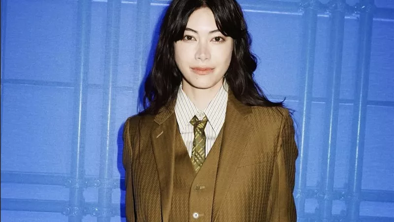 Burberry تحتفي بالطاقة الليلية في مجموعة شتاء 2026 بلمسات حرفية راقية