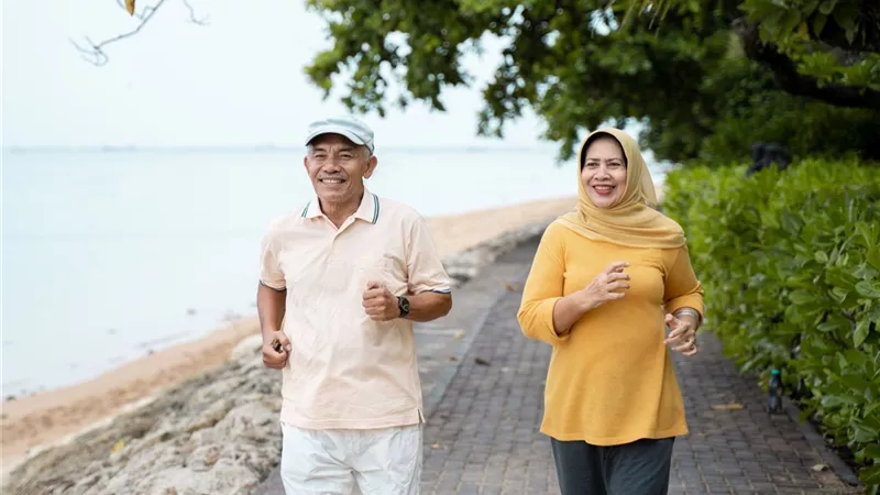أطعمة تمنحك طاقة طويلة خلال ساعات الصيام في النهار