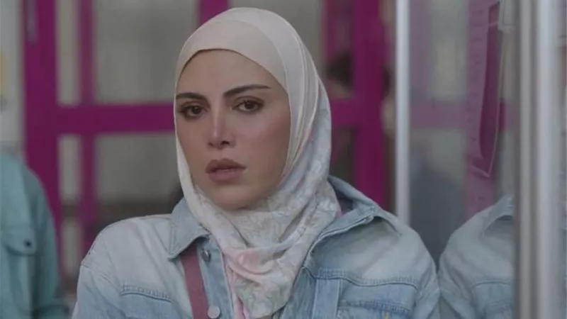 ريهام حجاج تعود لارتداء الحجاب وتنجو من محاول اغتصاب في الحلقة 14 من 
