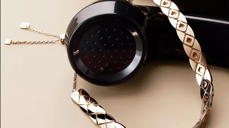 Coco Crush من Chanel… مجوهرات تعيد ابتكار نقشة الكويلت بروح عصرية