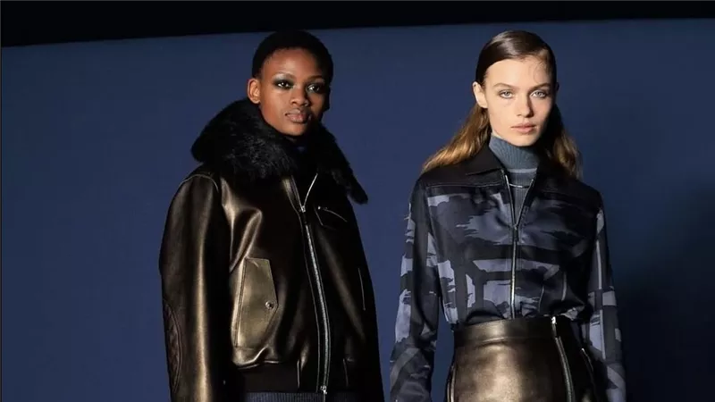 أجواء طبيعية وأناقة راقية.. Hermès تكشف عن مجموعة خريف وشتاء 2026 في باريس