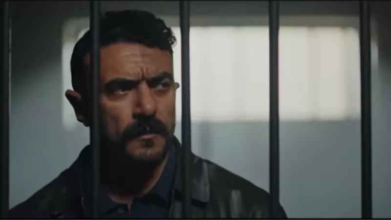 القبض على أحمد العوضي ومفاجأة بشأن والده الحقيقي في الحلقة 18 من 