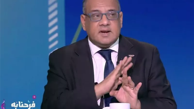 الإعلامي والناقد الرياضي عمرو الدردير ضيف برنامج 