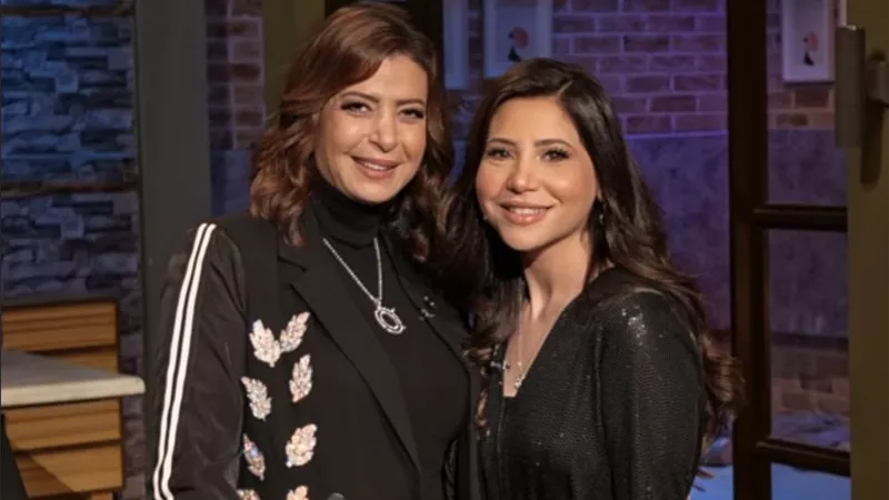 منال سلامة عن عبلة كامل ربنا يديها الصحة  لما شوفتها في إعلان رمضان حسيت بسعادة
