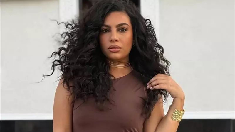 دنيا سامي ضيفة حلقة برنامج 