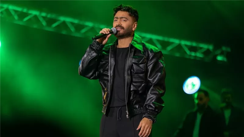 تامر حسني يناشد الحكومة بتطبيق اقتراح كريم السبكي لإلغاء الحفلات الصباحية في السينمات