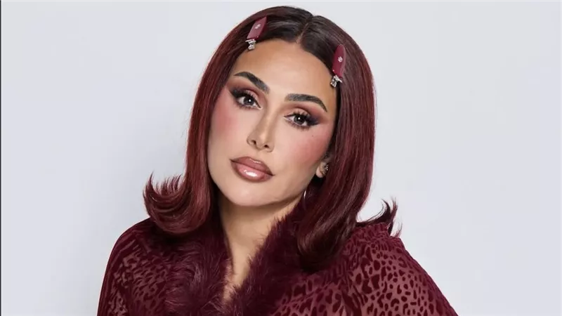 هدى بيوتي تشعل الأجواء… إطلاق Blush Filter Palette بدرجة Strawberry Latte